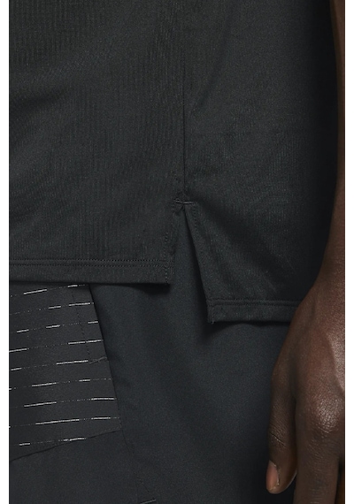 Nike Rise 365 Run Division Short-sleeve Reflectörlü Siyah Koşu Tişörtü