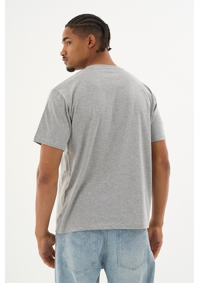 Dechers Erkek %100 Organik Pamuklu Yumuşak Dokulu Comfort Fit Bisiklet Yakalı T-shirt E222 Gri Dechers Erkek %100 Organik Pamuklu Yumuşak Dokulu Comfort Fit Bisiklet Yakalı T-shirt E222 Gri