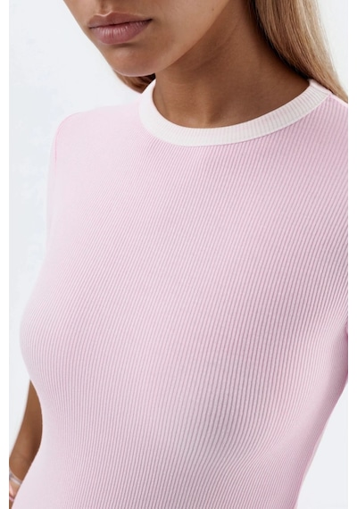 Hiccup Busem Fitilli Yuvarlak Yaka Kısa Kollu T-shirt Toz Pembe