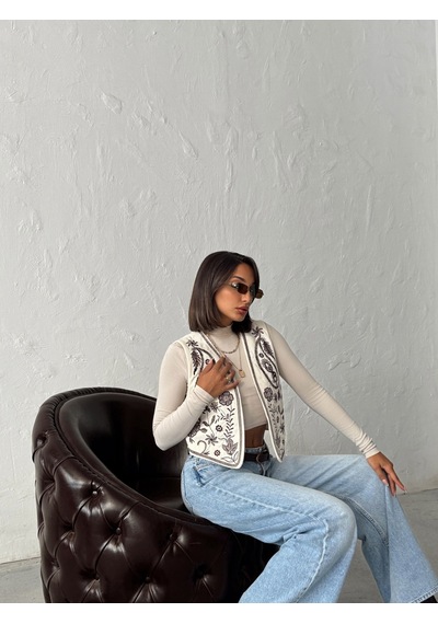 Verymoda Fitili Kadife Nakışlı Yelek Vmf2010 Krem