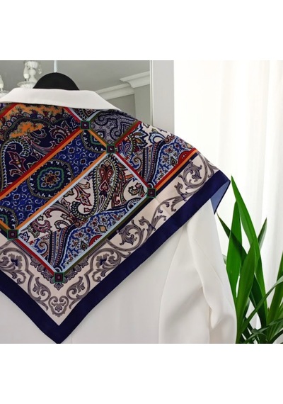 Lente Aksesuar Kadın Çok Renkli Sanatsal Çizgili Premium Kalite İpek Saten Fular 55x55cm Lacivert-krem