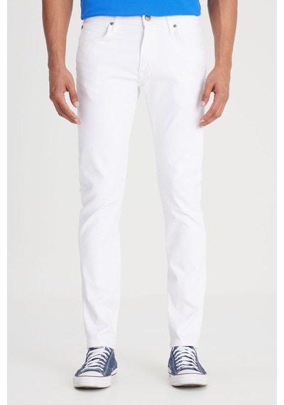 Lee Luke Slim Fit Dar Kesim Düşük Bel Dar Paça Esnek Beyaz Erkek Pantolon White-l719067100