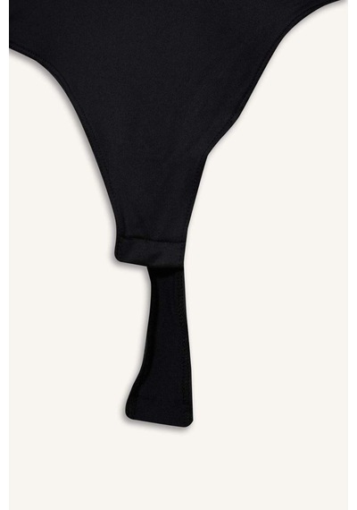 Defacto Kare Yaka Uzun Kollu Çıtçıtlı Body G1403ax25aubk81 Siyah