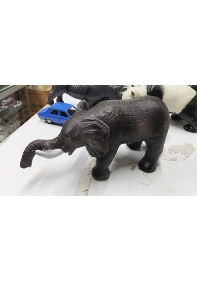 Plastik Oyuncak Hayvan Büyük Boy Afrika Fili 17 Cm