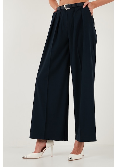 Lela Pileli Wide Leg Yüksek Bel Geniş Paça Kemerli Palazzo Bayan Pantolon 68351070 Lacivert Lela Pileli Wide Leg Yüksek Bel Geniş Paça Kemerli Palazzo Bayan Pantolon 68351070 Lacivert