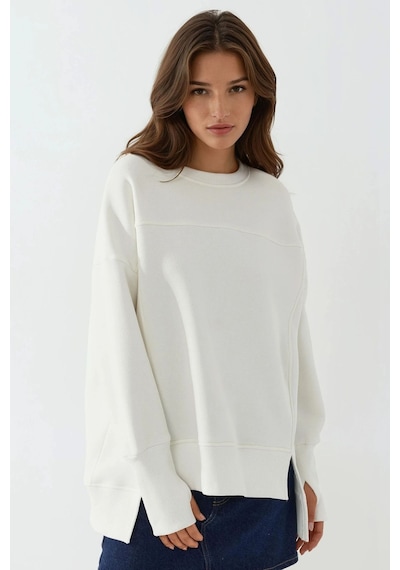 Hiccup Ön Yırtmaçlı Yuvarlak Yaka Büyük Boy Sweatshirt Beyaz
