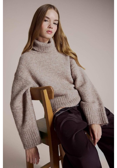 Defacto Yün Karışımlı Balıkçı Yaka Oversize Fit Triko Kazak F3252ax25wnbg653 Bej-bg653