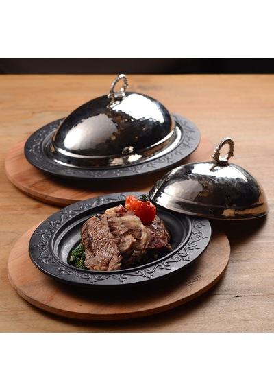 Lava Döküm Oval Döner. Kebap Tabağı. Ahşap Altlıklı. Ölçü 28x20cm