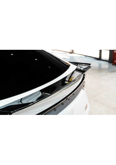 Tesla Model Y Juniper Yofer Spoiler 2025+ Sonrası