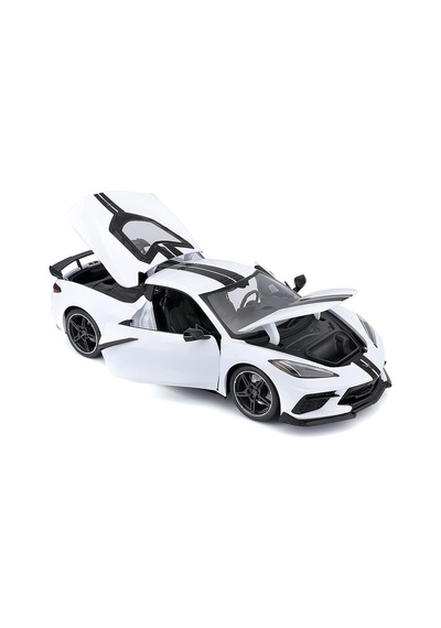 Maisto 1/24 2020 Chevrolet Corvette Stingray Coupe - Beyaz