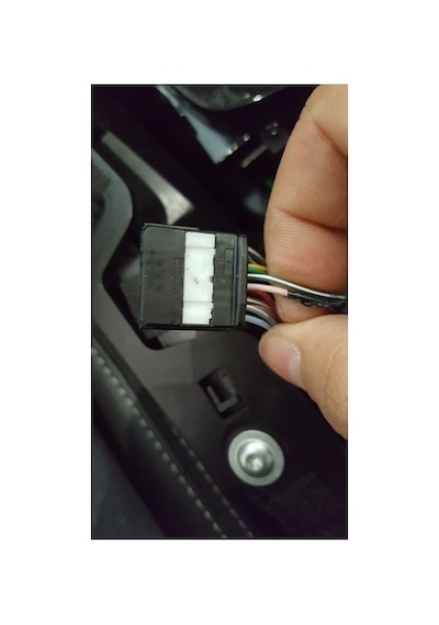Renault Kadjar Kol Dayama Ve Bardaklık Gözleri İçin Led Aydınlatma