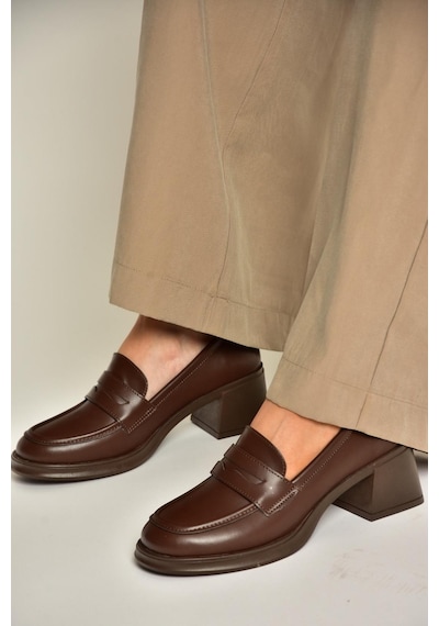 Fox Shoes T820145309 Kahverengi Kalın Topuklu Kadın Ayakkabı Kahverengi
