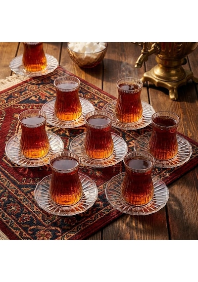 12 Parça Çay Seti - 6 Adet Fitil Desenli Cam Çay Bardağı Ve 6 Adet Cam Çay Tabağı - Isıya Dayanıklı Çay Takımı çok renkli