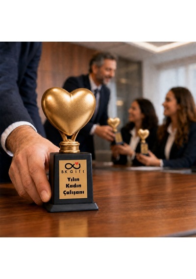 Logonuza Özel 5 Adet Mesajlı Gold Renk Kalpli Gizli Bölmeli Kurumsal Ödül Kupası Seti