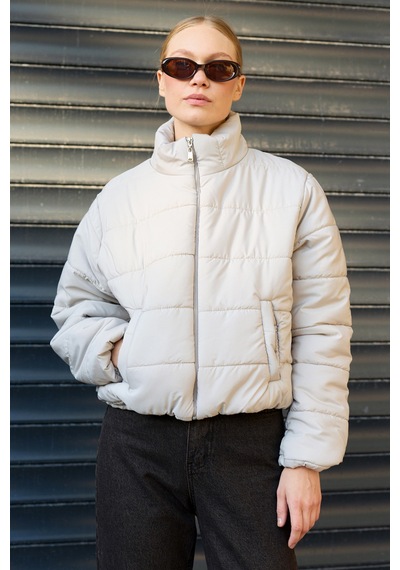 Fullamoda Beli Lastikli Crop Şişme Mont Taş