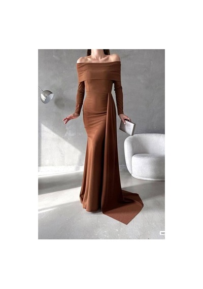 Store Esnek Yaka Kuyruklu Elbise Kumaş Abiye Degaje Krep Kahverengi - 935903027 Kahverengi Store Esnek Yaka Kuyruklu Elbise Kumaş Abiye Degaje Krep Kahverengi - 935903027 Kahverengi