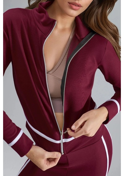 Hiccup Modal Dokulu Fermuarlı Sweatshirt Ve İspanyol Paça Pantolon İkili Takım Berşan Collection Bordo Kırmızı Hiccup Modal Dokulu Fermuarlı Sweatshirt Ve İspanyol Paça Pantolon İkili Takım Berşan Collection Bordo Kırmızı