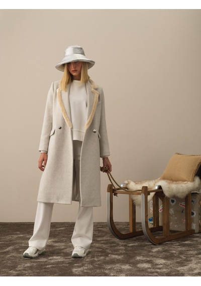 Xint Kırık Beyaz Doğal Yün Dokulu Oversize Kaban 290473