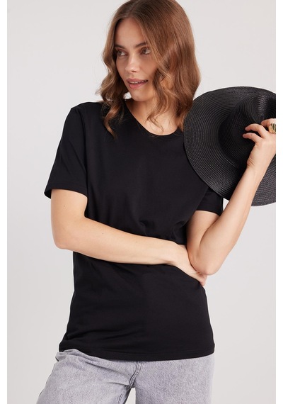 Tudors Kadın Slim Fit Dar Kesim %100 Pamuk Yumuşak Dokulu Siyah Bisiklet Yaka Tişört-37838 Siyah Tudors Kadın Slim Fit Dar Kesim %100 Pamuk Yumuşak Dokulu Siyah Bisiklet Yaka Tişört-37838 Siyah
