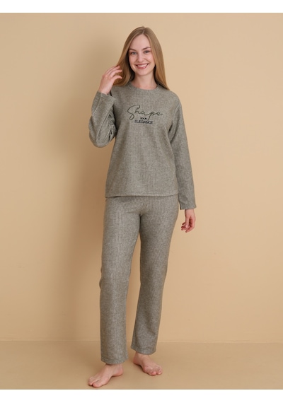 Wordex Mırano 3150 Selanik Kumaş Kışlık Kalın Kumaşlı Kadın Pijama Takımı Çağla Yeşili Wordex Mırano 3150 Selanik Kumaş Kışlık Kalın Kumaşlı Kadın Pijama Takımı Çağla Yeşili