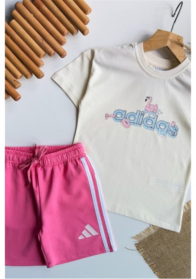 Noble Kids Kız Çocuk Yazlık Logo Baskılı Tişört Ve Şort Takım Ekru Noble Kids Kız Çocuk Yazlık Logo Baskılı Tişört Ve Şort Takım Ekru