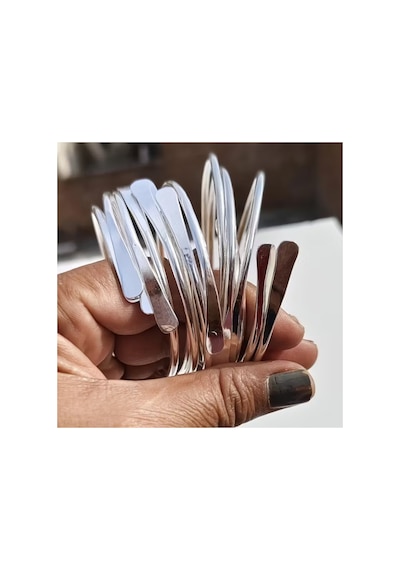 Armora Model Yassı Spiral Modern Kelepçe Bileklik Gümüş