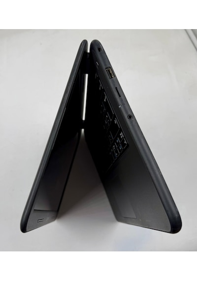 Dell Latitude 3310 i3-8145U 8 GB 128 GB SSD 13.3" W10P Dizüstü Bilgisayar (Outlet)