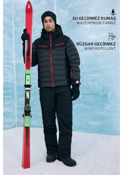 Defacto Su İtici Regular Fit Kapüşonlu Fermuarlı Rüzgar Geçirmez Kayak Montu F5352ax25wnbk81 Siyah-bk81