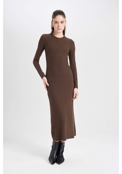 Defacto Bodycon Vücudu Saran Bisiklet Yaka Basic Düz Kaşkorse Uzun Kollu Maxi Elbise D3373AX24WNBN322 Kahve