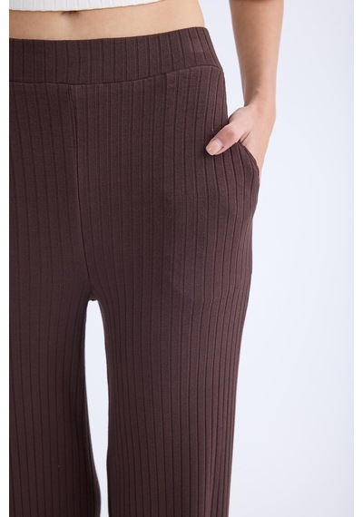Vitrin Geniş Paça Fitilli Eşofman Pantolon Kahve