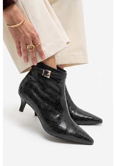 Luvi Shoes Juxon Siyah Desenli Tokalı Kadın Kısa Topuklu Bot