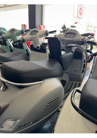 Mini Yolcu Koltuğu Vespa