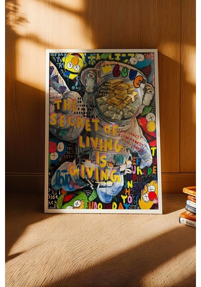 The Secret Of Living İs Giving Uzay Ve Astronot Temalı Çerçeveli Tablo Çalışma Alanı Dekoru Street Art