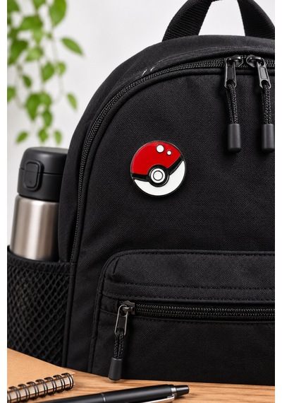 Poké Topu Tasarımlı Kırmızı Beyaz Koleksiyon Rozeti Anime Severlere Hediye Gri