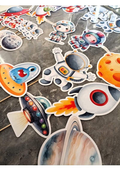 32 Parça Uzay Astronot Temalı Dev Set Doğum Günü Süsü, Banner Pasta Kürdanı Cupcake Süsü +0