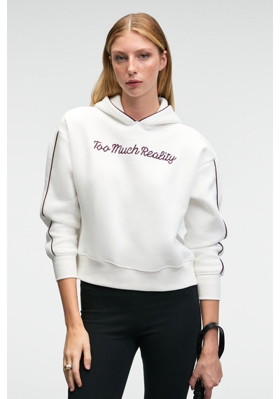 Grimelange VIRETHIA Kadın Ara Biyeli Baskı Ve Nakış Detaylı Kapüşonlu Relaxed Beyaz Sweatshirt