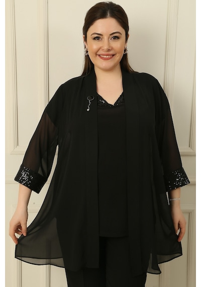 By Saygı V Yaka Pullu Kolsuz Bluz Bronşlu Kol Uçları Pullu Şifon Ceket Büyük Beden 2'li Takım Siyah By Saygı V Yaka Pullu Kolsuz Bluz Bronşlu Kol Uçları Pullu Şifon Ceket Büyük Beden 2'li Takım Siyah