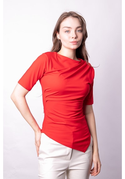 Kadın Likralı Hafif Parlak Kumaş Kayık Yaka Pileli Asimetrik Dirsek Üstü Kol Body Bluz-kırmızı Kırmızı Kadın Likralı Hafif Parlak Kumaş Kayık Yaka Pileli Asimetrik Dirsek Üstü Kol Body Bluz-kırmızı Kırmızı