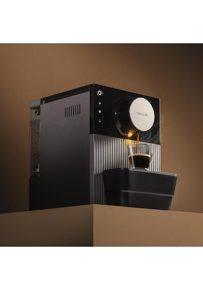 Cecotec Cremmaet Cube 2200 W Tam Otomatik Kahve Makinesi