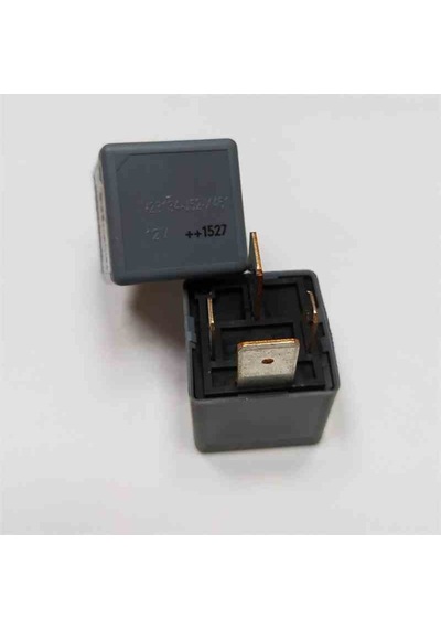 V23134-j52-x461 12v 30a 1c 4pın Tyco Oto Röle 2 Adet 97227347