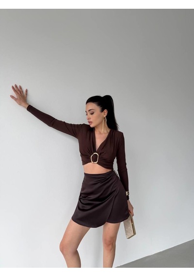 Elaxi Kadın Dalgıç Kumaş Tokalı Vatkalı Crop Bluz Kahverengi