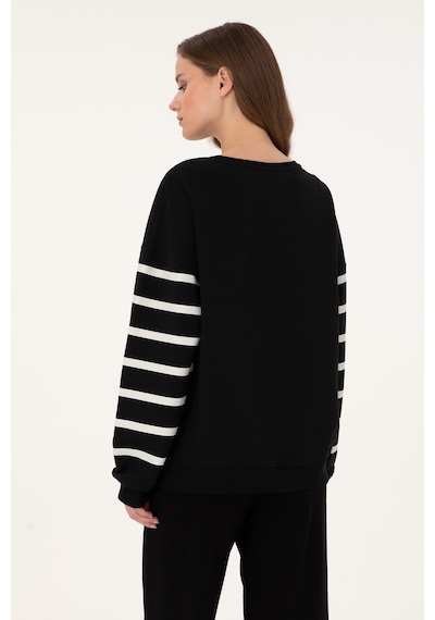 U.S. Polo Assn. Kadın Siyah Çizgili Bisiklet Yaka Sweatshirt 50297279-VR046 U.S. Polo Assn. Kadın Siyah Çizgili Bisiklet Yaka Sweatshirt 50297279-VR046