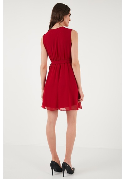Lela Regular Fit Kruvaze Yaka Bağlama Detaylı Şifon Mini Boy Bayan Elbise 6789075 Kırmızı
