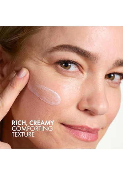 Liftactiv Pigment Specialist B3 Koyu Halka Ve Koyu Leke Karşıtı Göz Kremi Spf 50 15 Ml