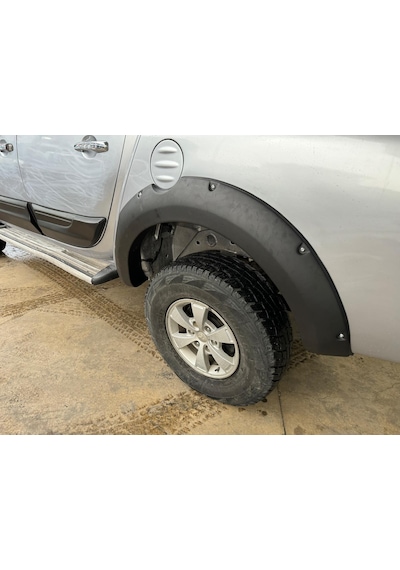 Türkmen Mitsubishi L200 4 Adet Çamurluk Üstü Dodik Seti 2006-2009
