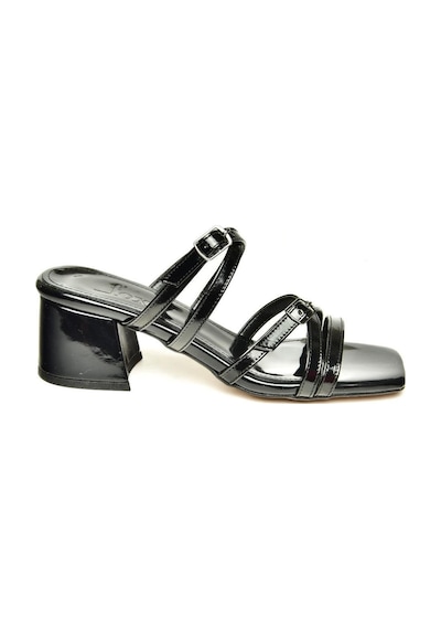 Fox Shoes U590031908 Siyah Rugan Kalın Topuklu Kadın Terlik Siyah