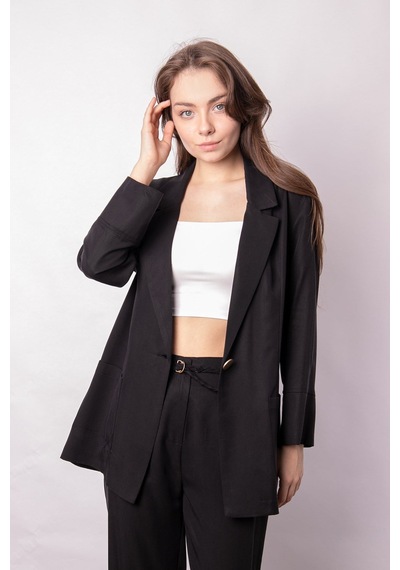 Kadın Baharlık Kumaş Rahat Kesim Yakalı Cepli Kolu Katlamalı Boyfriend Blazer Ceket-siyah Siyah Kadın Baharlık Kumaş Rahat Kesim Yakalı Cepli Kolu Katlamalı Boyfriend Blazer Ceket-siyah Siyah