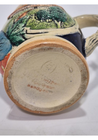 Vintage Tankart Kabartma İnsan Ve Doğa Tasfirli Alman Seramik Bira Bardağı 9,5cm 002
