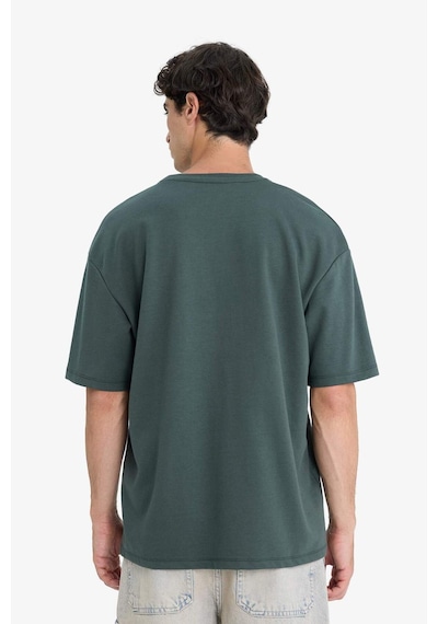 DeFacto Oversize Geniş Kalıp Ütü Gerektirmeyen Bisiklet Yaka Kısa Kollu Basic Düz Ağır Kumaş Tişört X3926AZ25SPGN498 DeFacto Oversize Geniş Kalıp Ütü Gerektirmeyen Bisiklet Yaka Kısa Kollu Basic Düz Ağır Kumaş Tişört X3926AZ25SPGN498