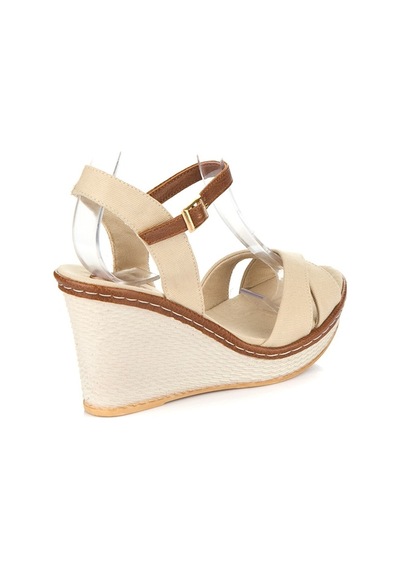 Fox Shoes Bej Kadın Dolgu Topuklu Ayakkabı 9674040205